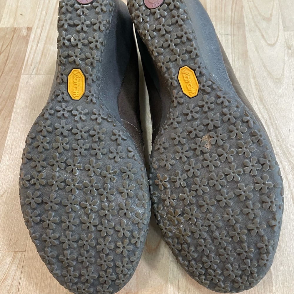 Merrell Wedge Size 8 - Picture 4 of 4